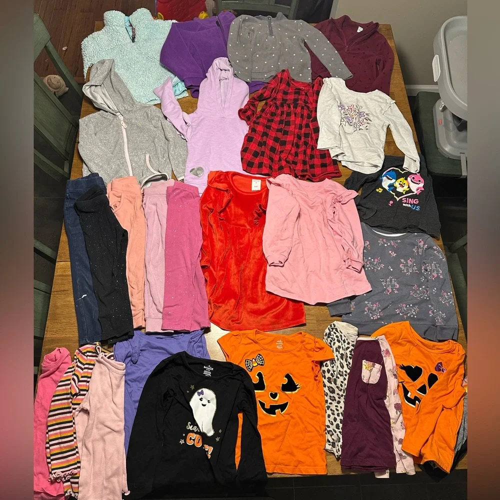 Girls bundle/lot fall&winter - Picture 1 of 5